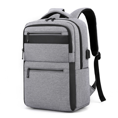 15,6-calowy biznesowy plecak na laptopa Wodoodporny plecak podróżny z USB 28 * 16 * 42 cm