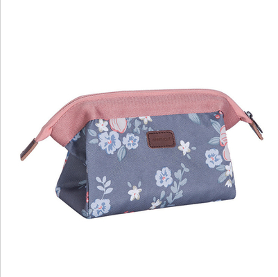 Modna wisząca kosmetyczka z zamkiem kosmetycznym Lady Cute Portable